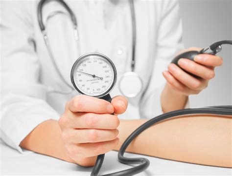Ärzte sprechen in diesem fall von einer sekundären, symptomatischen hypotonie. Niedriger Blutdruck und die Risiken | Alippi Magazin