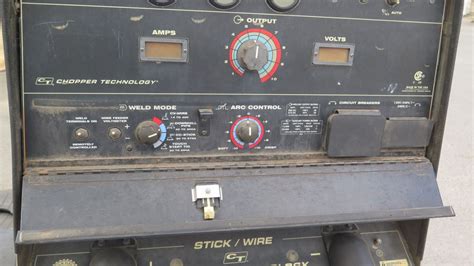 The 'output' wires will have generator output voltage on them, but from your description, probably do not. PARTS/REPAIR! 2011 Lincoln Electric Vantage 500 Welder ...