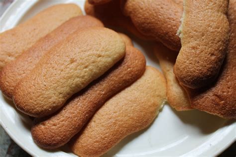 Lady finger biscuits (page 1) recipes using lady finger cookies : Homemade Savoiardi Recipe . Italian Ladyfingers Biscuit ...