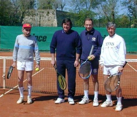 I due si sono detti sì, presso la sala degli stucchi di ca farsetti. Giuliano amato adriano panatta enrico letta gianni rivera ...