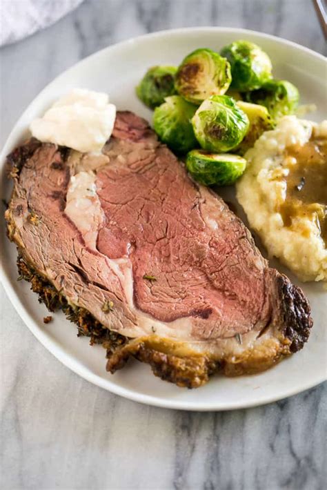 Give beef a quick salting, a robust coffee rub or a colorful peppercorn crust. What Vegetable To Serve With Prime Rib : Prime Rib Roast ...