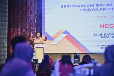 Noor azlan ghazali, pengarah eksekutif majlis tindakan ekonomi; Majlis Pelancaran Sesi Maklum Balas Rakyat Bagi Draf Pelan ...