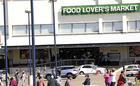 Situated on the corner of koma and bolani road, jabulani mall opened its doors on 26 october 2006 in the. Community shuts down grocery store after worker tested ...