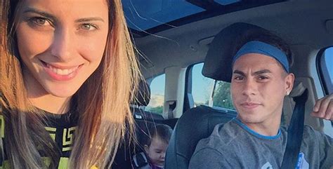 La modelo y su pareja, el futbolista eduardo vargas, se convirtieron en padres de isabella. A días de convertirse en mamá Daniela Colett mostró su guatita