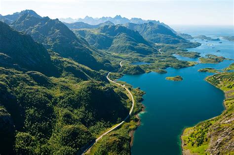 I was in norway for 5 weeks a couple months ago, and had senja on my list, but only made it as far as lofoten. Arctic Race of Norway - Le nouvel horizon du cyclisme