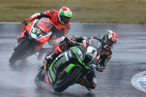 During these unprecedented times, health has to be our number one priority join us as we #clapforcarers. WorldSBK: Wet Race Win For Resurgent Rea - Cycle News