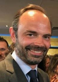 « édouard philippe correspond bien au sociotype du quadragénaire à barbe convoqué dans de auparavant la barbe, c'était plutôt les personnes âgées, elle était blanche, maintenant c'est plutôt un. Barbe chic et choc - AgoraVox le média citoyen