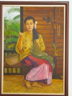 She was born to the couple pandak maya and beautician in the. Hikayat Bangsawan: Lagenda Mahsuri