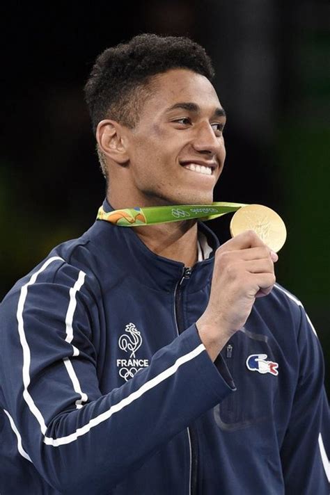 Follow the best athletes in the world and find out who won the most gold, silver and bronze medals. Tony Yoka medaille d'or de Boxe | Jeux olympiques, Boxe ...