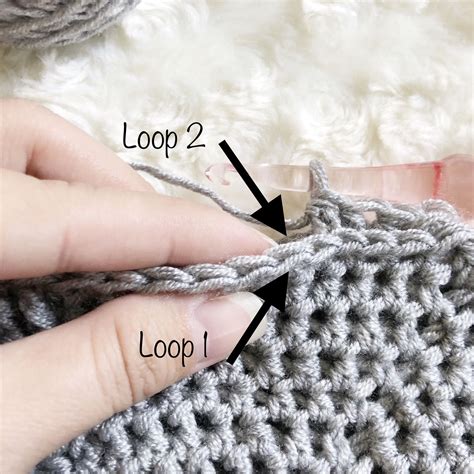 Continue working camel stitches in the same way, working one stitch into the third loop on each half double crochet from the previous round. Pin on crochet