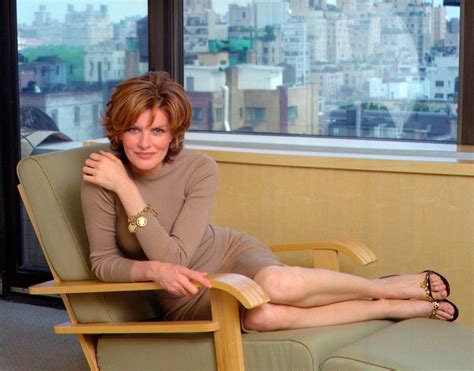 Movie reviews by reviewer type. Rene Russo photo gallery - 137 high quality pics of Rene ...