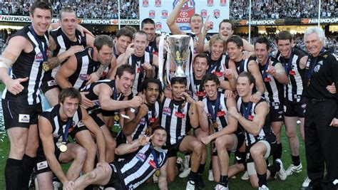 It might seem unedifying to throw grubby football club politics into the mix of buckley's otherwise dignified collingwood farewell, but it is very much a part of the story and of buckley's. Collingwood 2010 premiership team was on verge of a ...