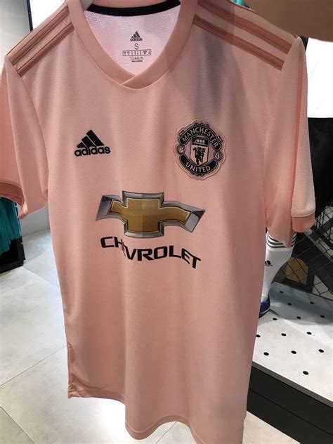 Keren is an eritrean football club based in keren. Jersey Pink Manchester United - Jersey Terlengkap