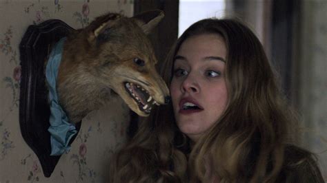Lambs have teeth but this movie needs help. Bild zu Kirsten Prout - Even Lambs Have Teeth : Bild ...