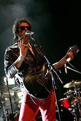 944 likes · 322 talking about this. Soda Stereo | Museum 2007 | Soda stereo, Gustavo cerati ...