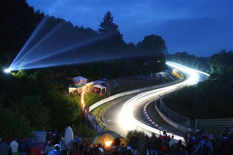 Wer ist schon alles da und wie sehen eure camps aus? Nürburgring 24 Stunden Rennen 2009 - Bilder - autobild.de