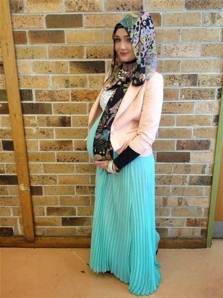 Ini dia trend model baju hamil muslim terbaru! Contoh Model Baju Hamil Hijab Muslim Modis dan Trendy ...