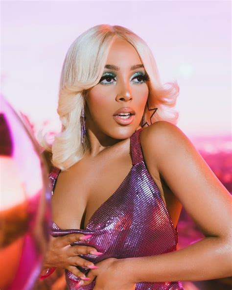 In 2020, literally anything is possible. Doja Cat - "Say So" Music Video Photos 2020 • CelebMafia