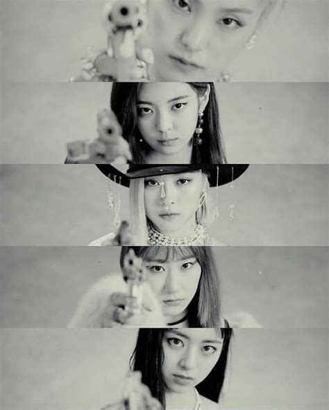 Lisa jihan (@lisa_jihann) • fotos e vídeos do instagram. Chaeryeong my baby (@love_chaery_nini_jihan) • Fotos e vídeos do Instagram | Foto e video, Papel ...