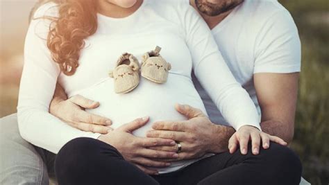 Ciri hamil usia 1 minggu berbeda pada setiap wanita, setiap lantas bagaimana saja tanda tanda kehamilan dalam usia kandungan 1 minggu? Tanda Mau Melahirkan: Munculnya Nesting Instinct