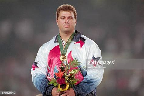 He won silver at the 1988 olympics and gold at the 1996 olympics. World's Best Usa Randy Barnes Stock Pictures, Photos, and ...