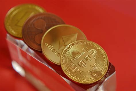 Derzeit beträgt der preis für die bitcoin kryptowährung an der binance börse heute 08.06.21 36 566.67$. Krypto: Bitcoin heute auf Abwärtskurs - Im Feature ...