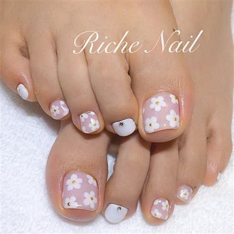 Uñas decoradas hermosas uñas de pies sencillas uñas de los pies bonitas uñas elegantes y pintado de uñas cortas uñas decoradas elegantes. Catalogo De Uñas Decoradas De Los Pies Con Piedras ...