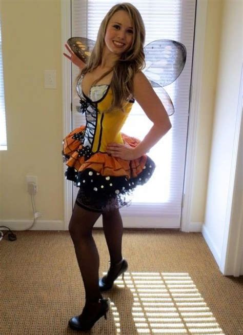 I went to lexi's house for a quick massage. Sexy Halloween Costumes (30 pics)