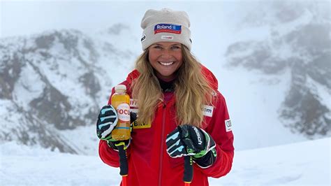 She competed at the 2018 winter olympic games. Testimonial: Corinne Suter wird Botschafterin von FOCUSWATER