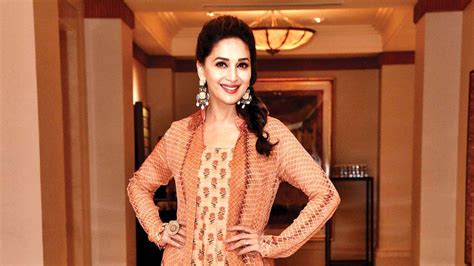 She performed decently well in her academics and aspired to become a microbiologist which made her pursue the. Madhuri Dixit Marathi Film Bucket : Madhuri Dixit Marathi ...