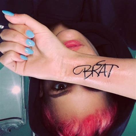 Halsey actually has over ten tattoos, and they all either symbolize something or tell a part of her story — she even got halsey's own tattoo inspiration was actually her mother, with whom she shares ink. Halsey Writing Forearm Tattoo | Steal Her Style