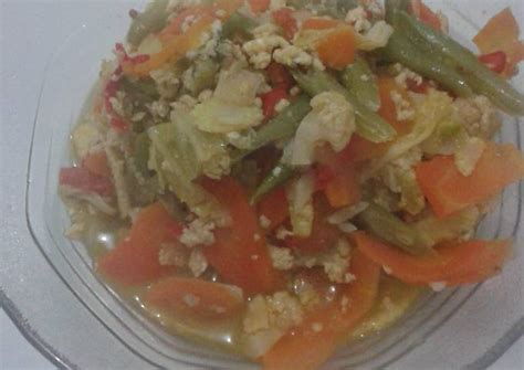 Resep masakan rumahan yang kedua adalah capcay goreng. Resep capcay cantik ala rumahan oleh Lia Aulia - Cookpad